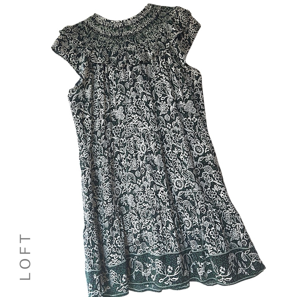 LOFT | NWOT GARDEN RUFFLE TIERED FLORAL DRESS SMOCKING BLACK GREEN LARGE PETITE